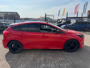 Used Ford Focus 2015 for sale - 75266923: Photo