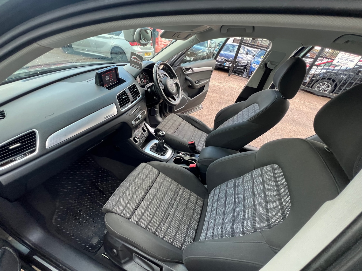 Used Audi Q3 2015 for sale - 76354978: Photo 15