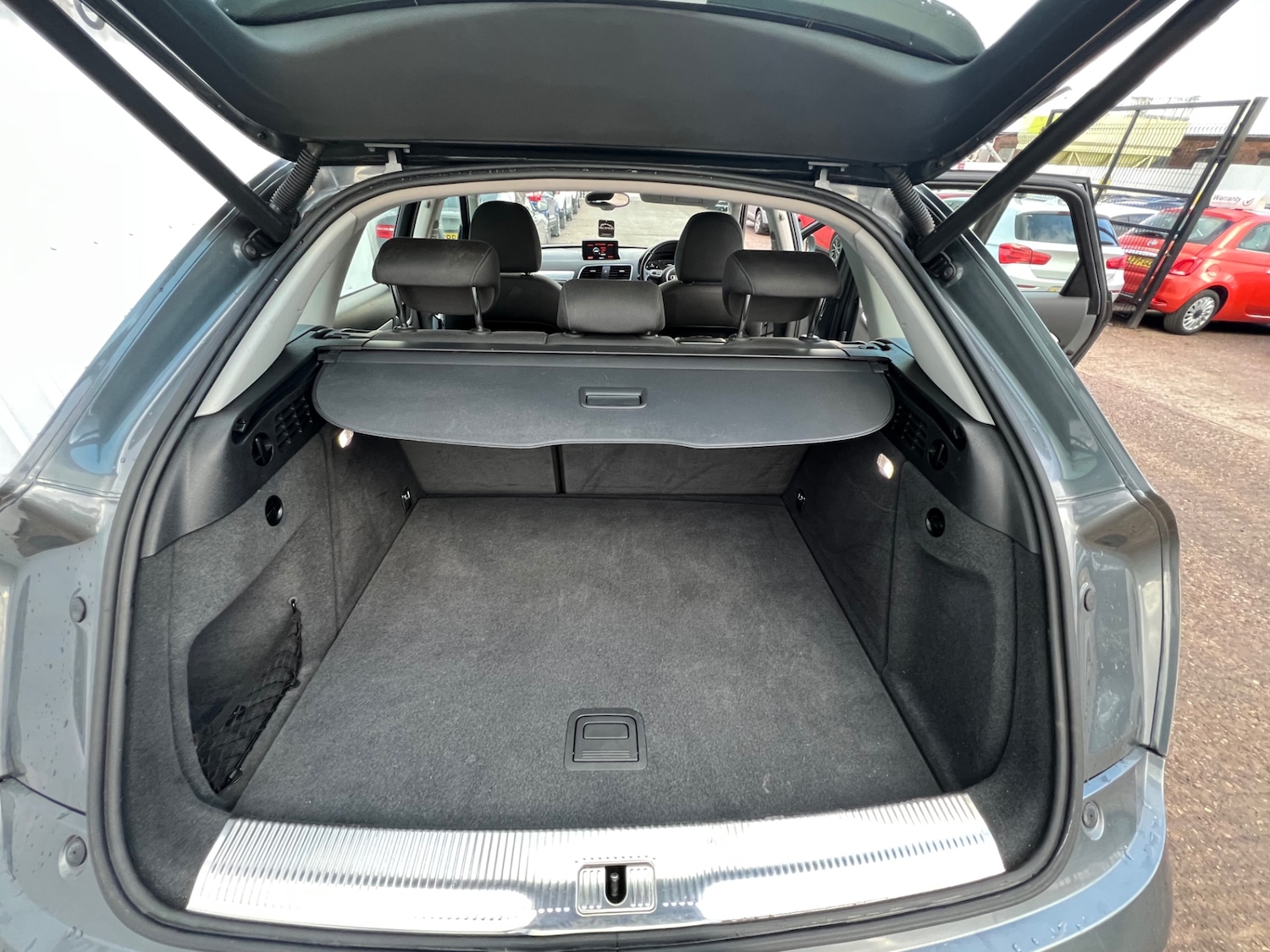 Used Audi Q3 2015 for sale - 76354978: Photo 25