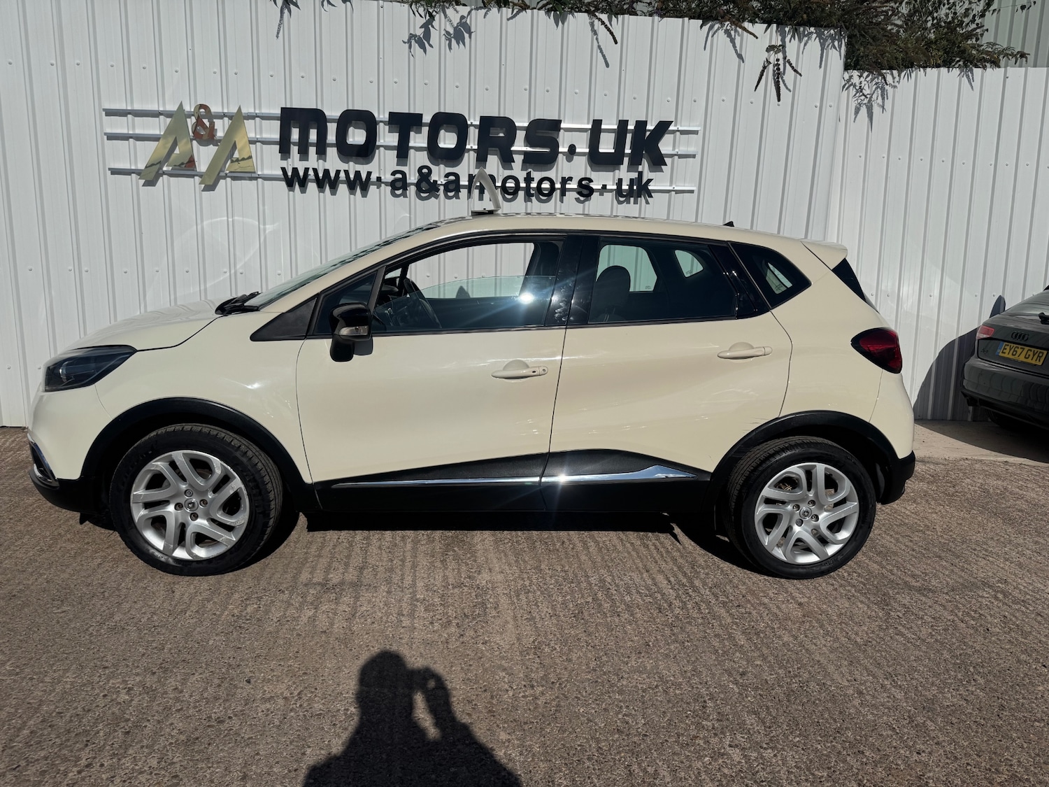 Used Renault Captur 2017 for sale - 76150344: Photo 12