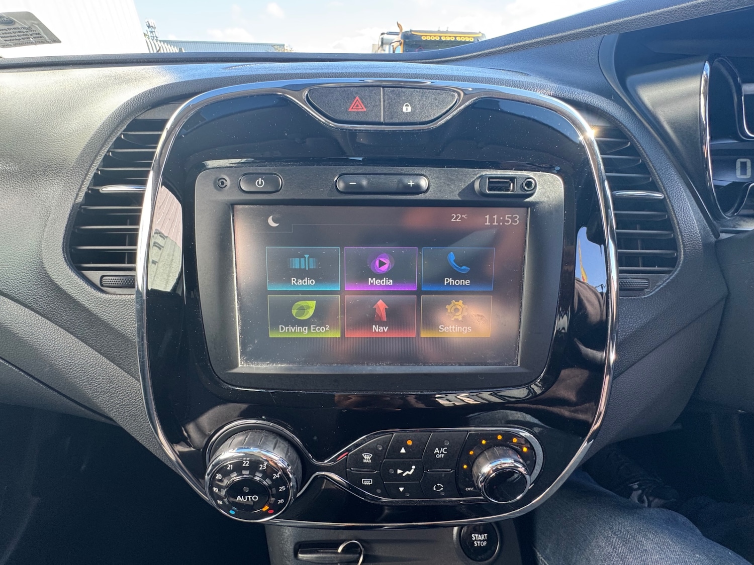 Used Renault Captur 2017 for sale - 76150344: Photo 21
