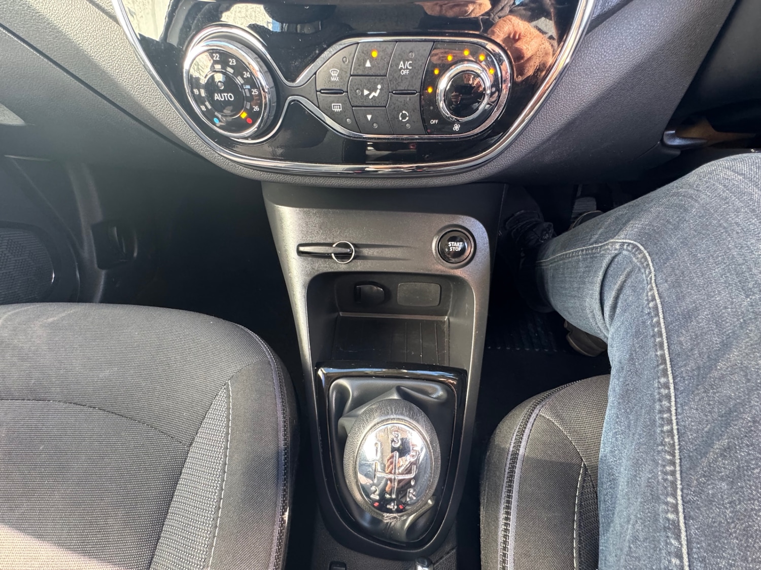 Used Renault Captur 2017 for sale - 76150344: Photo 22