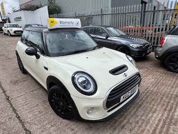Used MINI Hatch 2018 for sale - 75438053: Photo