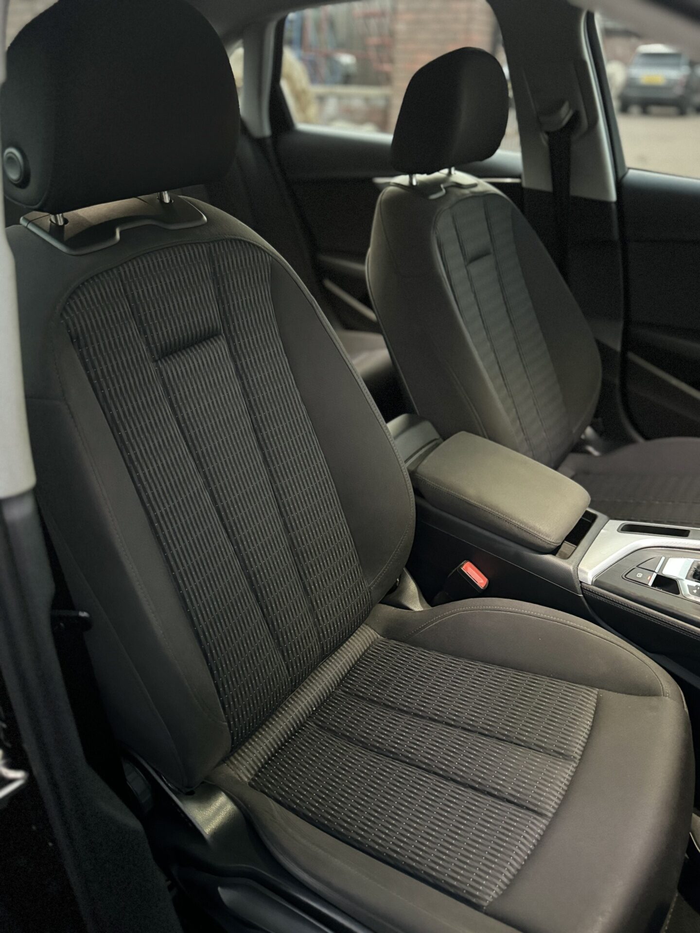 Used Audi A4 2016 for sale - 76953738: Photo 10