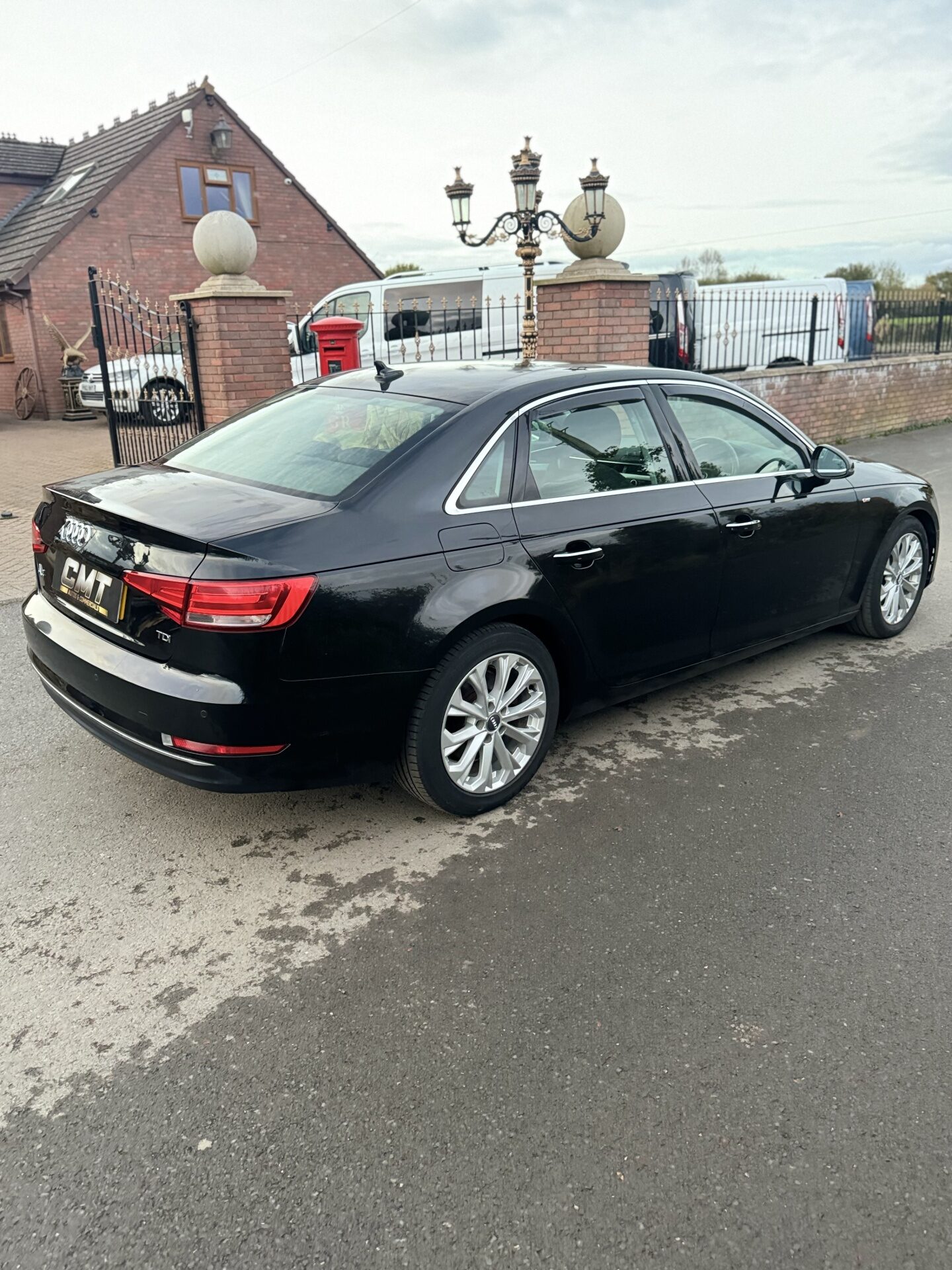 Used Audi A4 2016 for sale - 76953738: Photo 4
