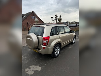 Used Suzuki Grand Vitara 2010 for sale - 77593170: Photo