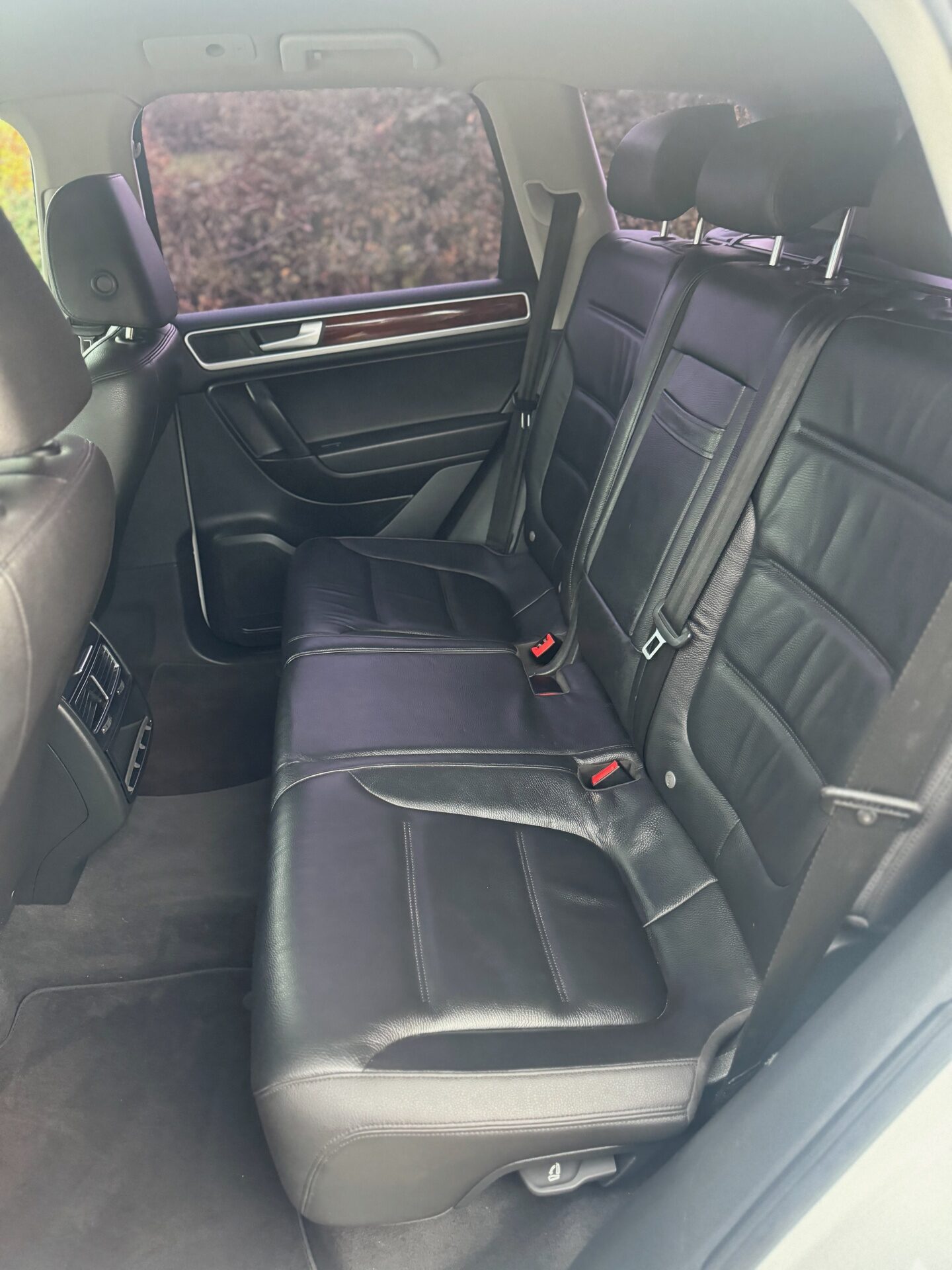 Used Volkswagen Touareg 2012 for sale - 76953742: Photo 11