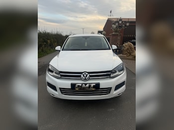 Used Volkswagen Touareg 2012 for sale - 76953742: Photo