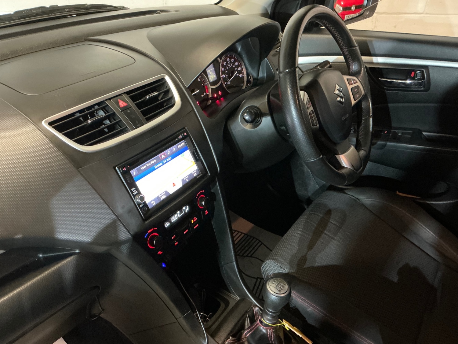 Used Suzuki Swift 2015 for sale - 77236999: Photo 17