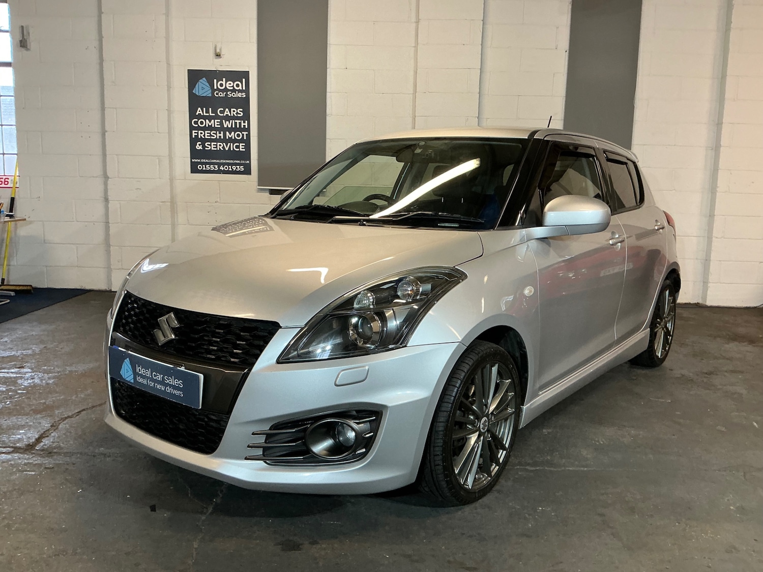 Used Suzuki Swift 2015 for sale - 77236999: Photo 2