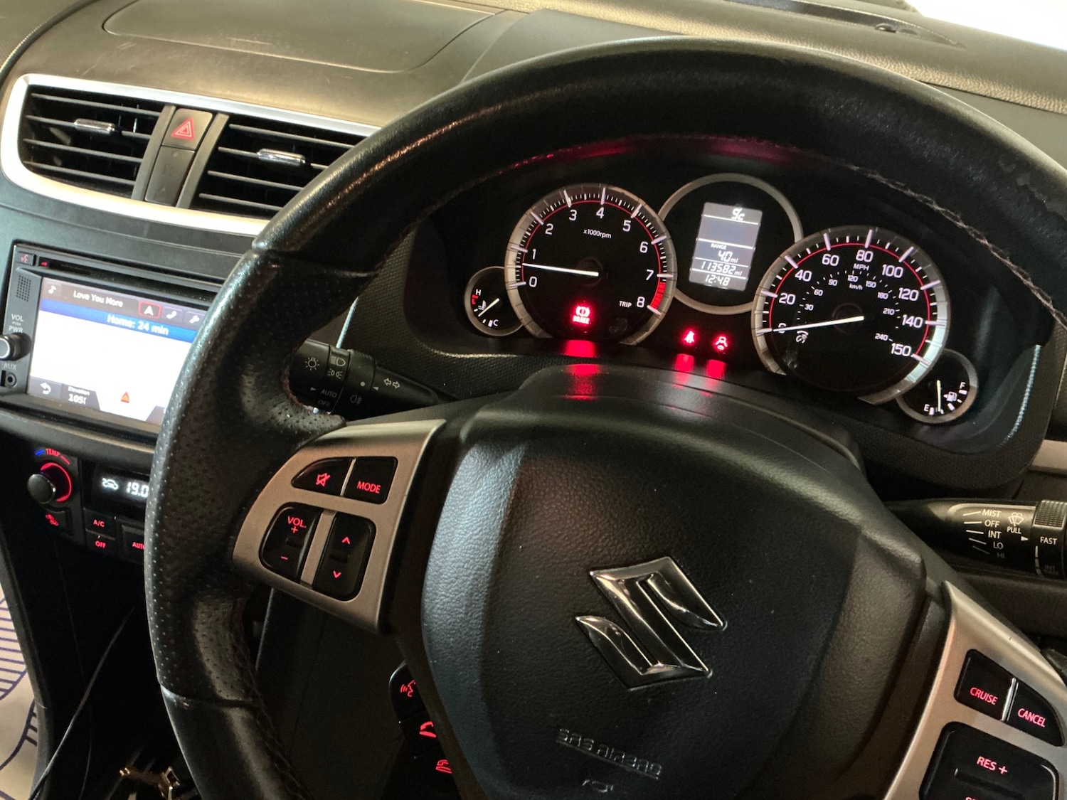 Used Suzuki Swift 2015 for sale - 77236999: Photo 20