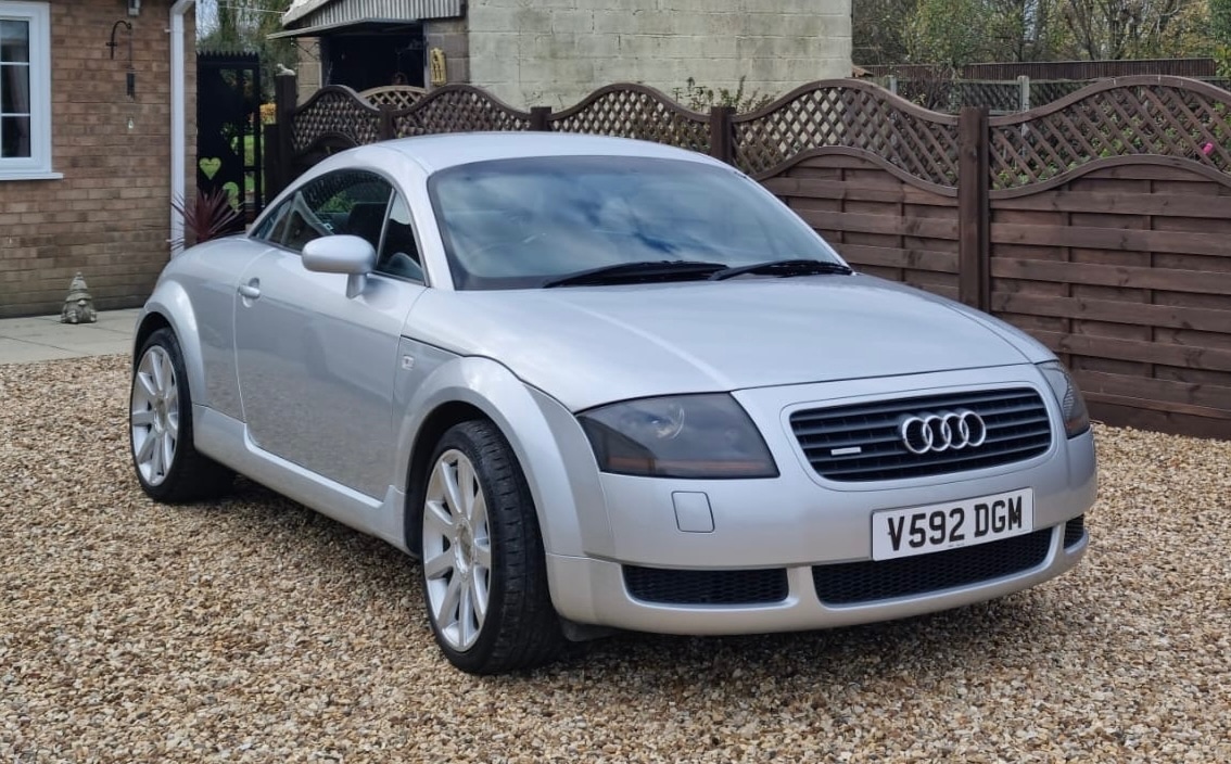 Used Audi TT 1999 for sale - 76670944: Photo 1
