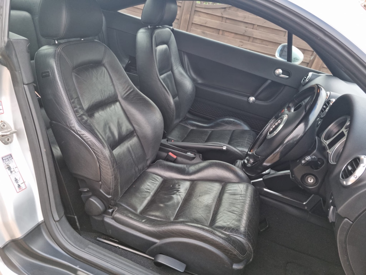 Used Audi TT 1999 for sale - 76670944: Photo 10