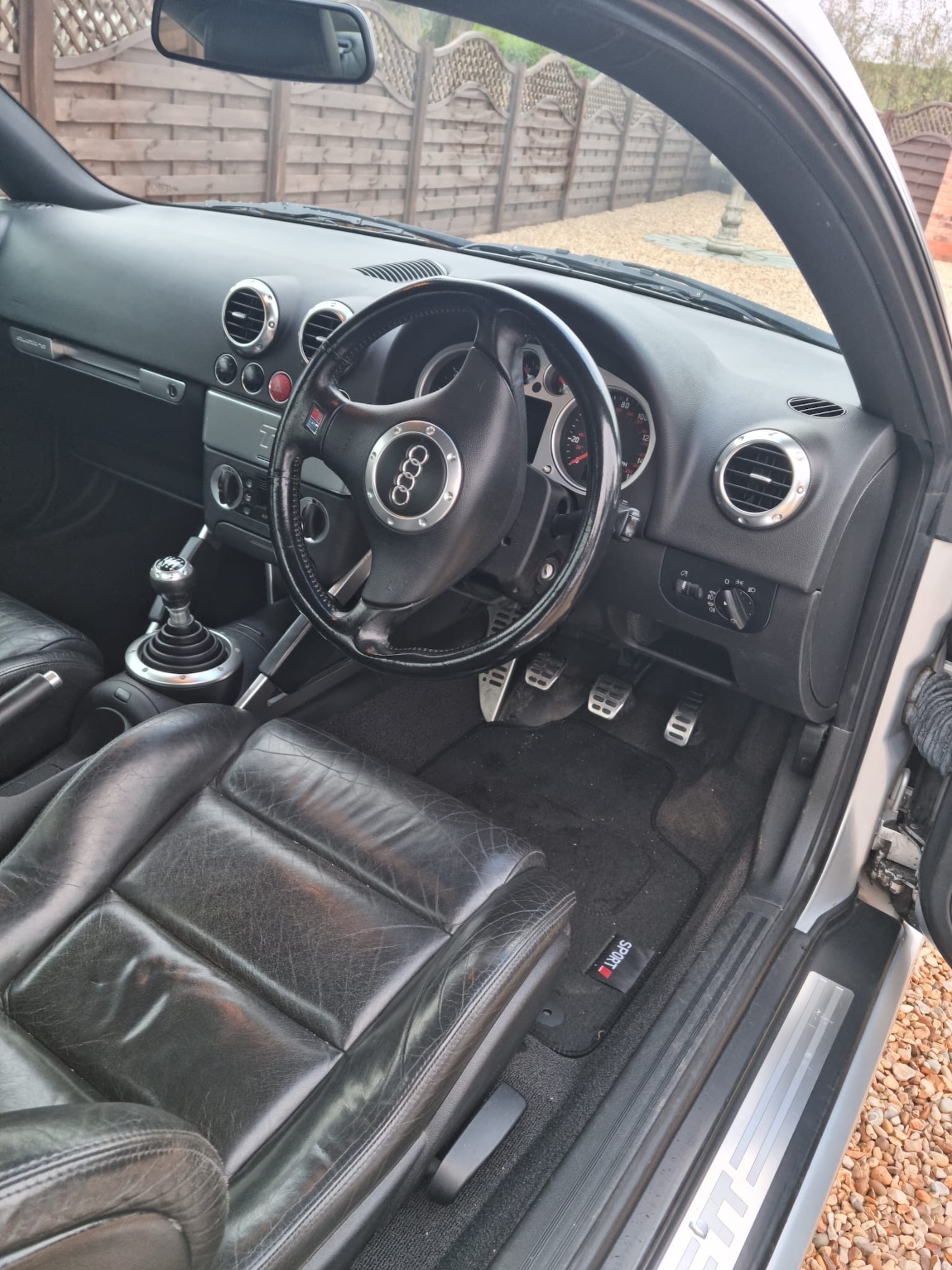 Used Audi TT 1999 for sale - 76670944: Photo 14