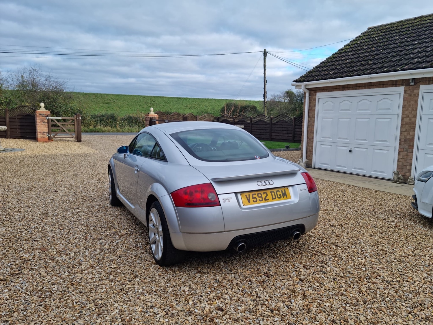 Used Audi TT 1999 for sale - 76670944: Photo 6