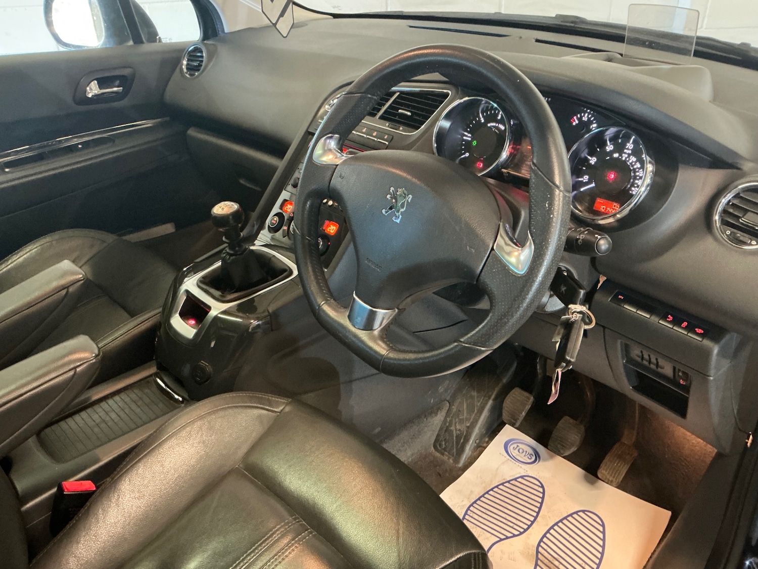 Used Peugeot 5008 2013 for sale - 76757935: Photo 20