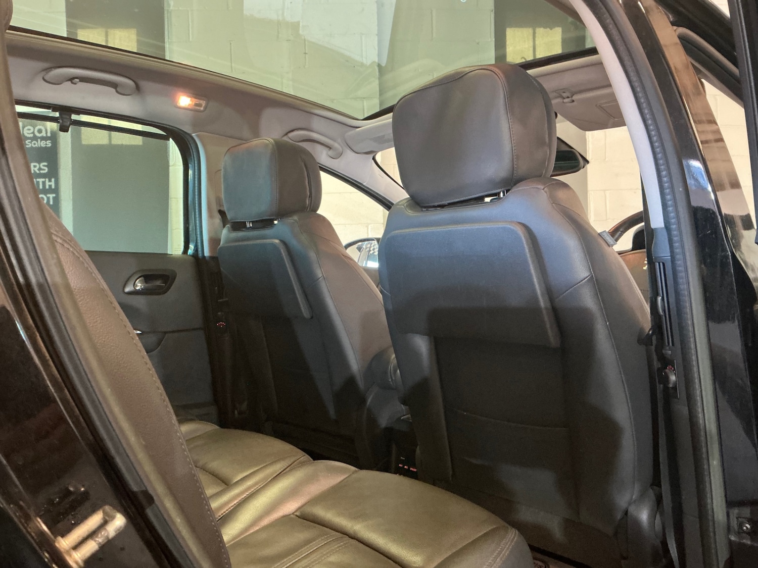 Used Peugeot 5008 2013 for sale - 76757935: Photo 23