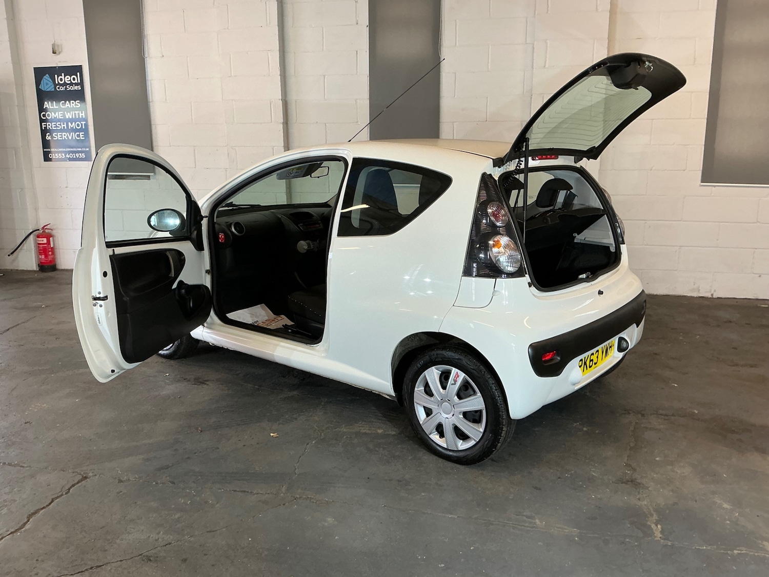 Used Citroen C1 2013 for sale - 76174363: Photo 14