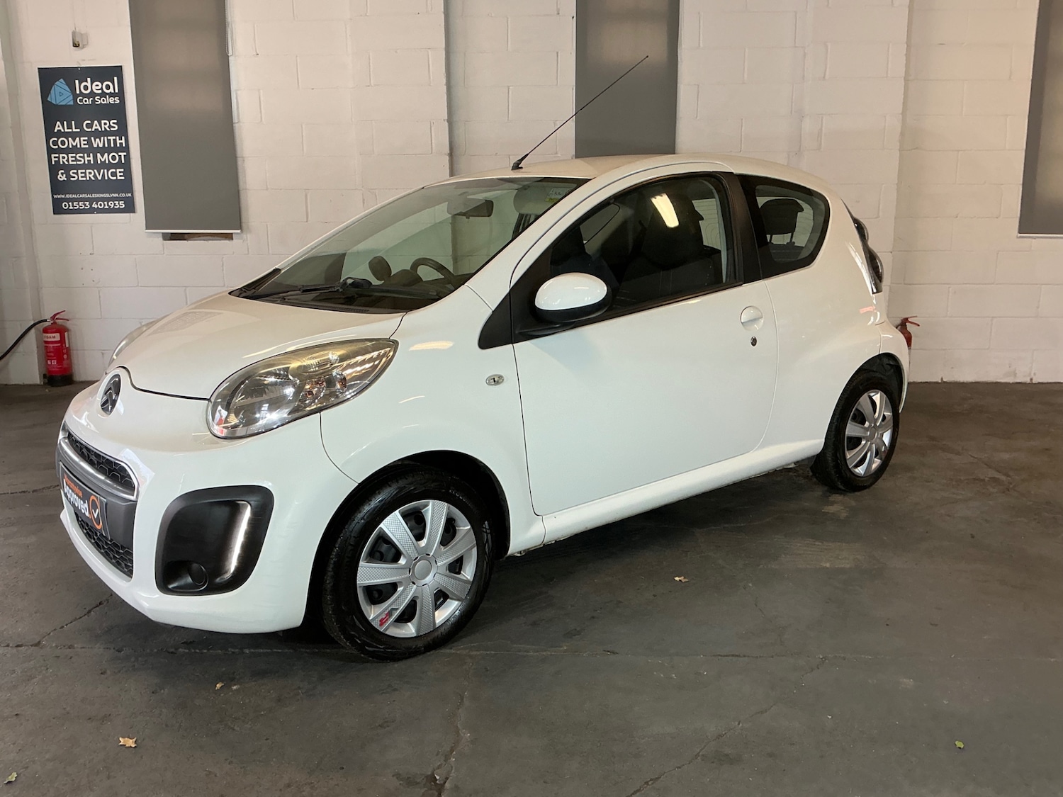 Used Citroen C1 2013 for sale - 76174363: Photo 3