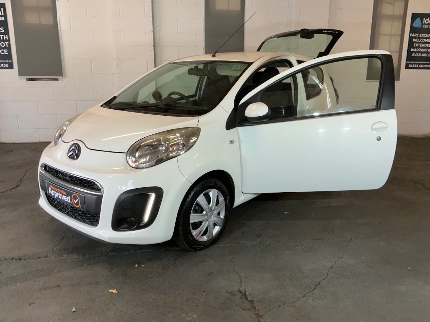 Used Citroen C1 2013 for sale - 76174363: Photo 7