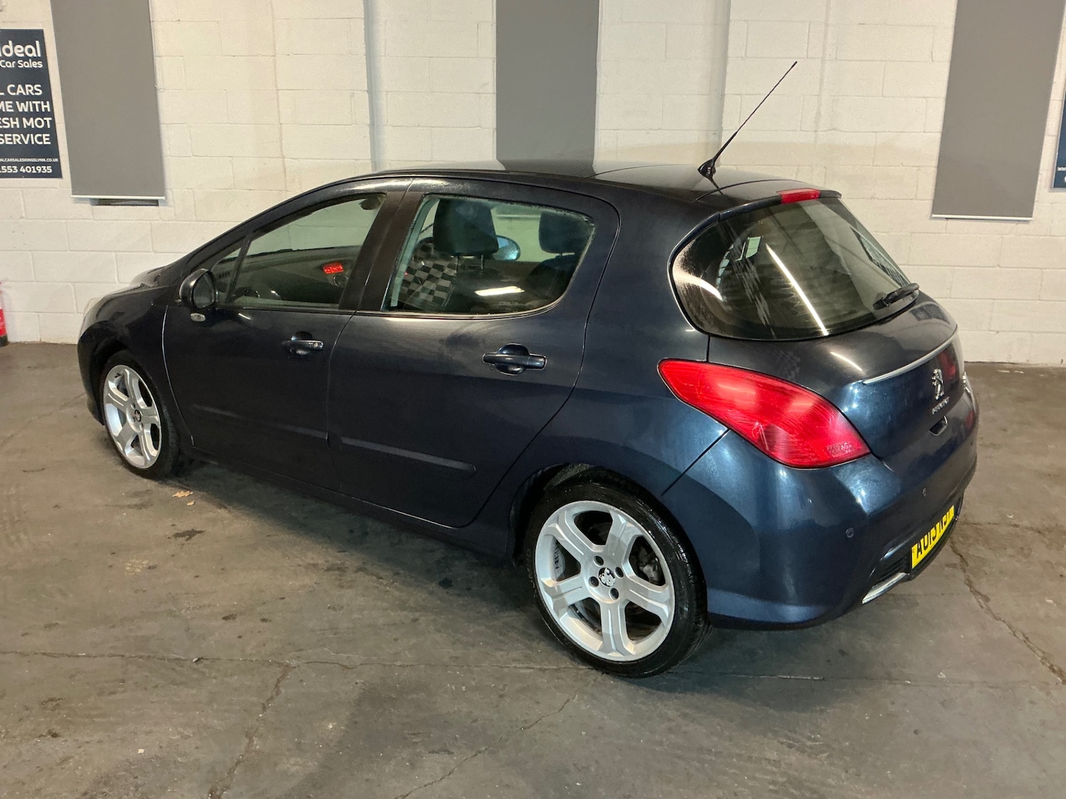 Used Peugeot 308 2013 for sale - 77014927: Photo 13