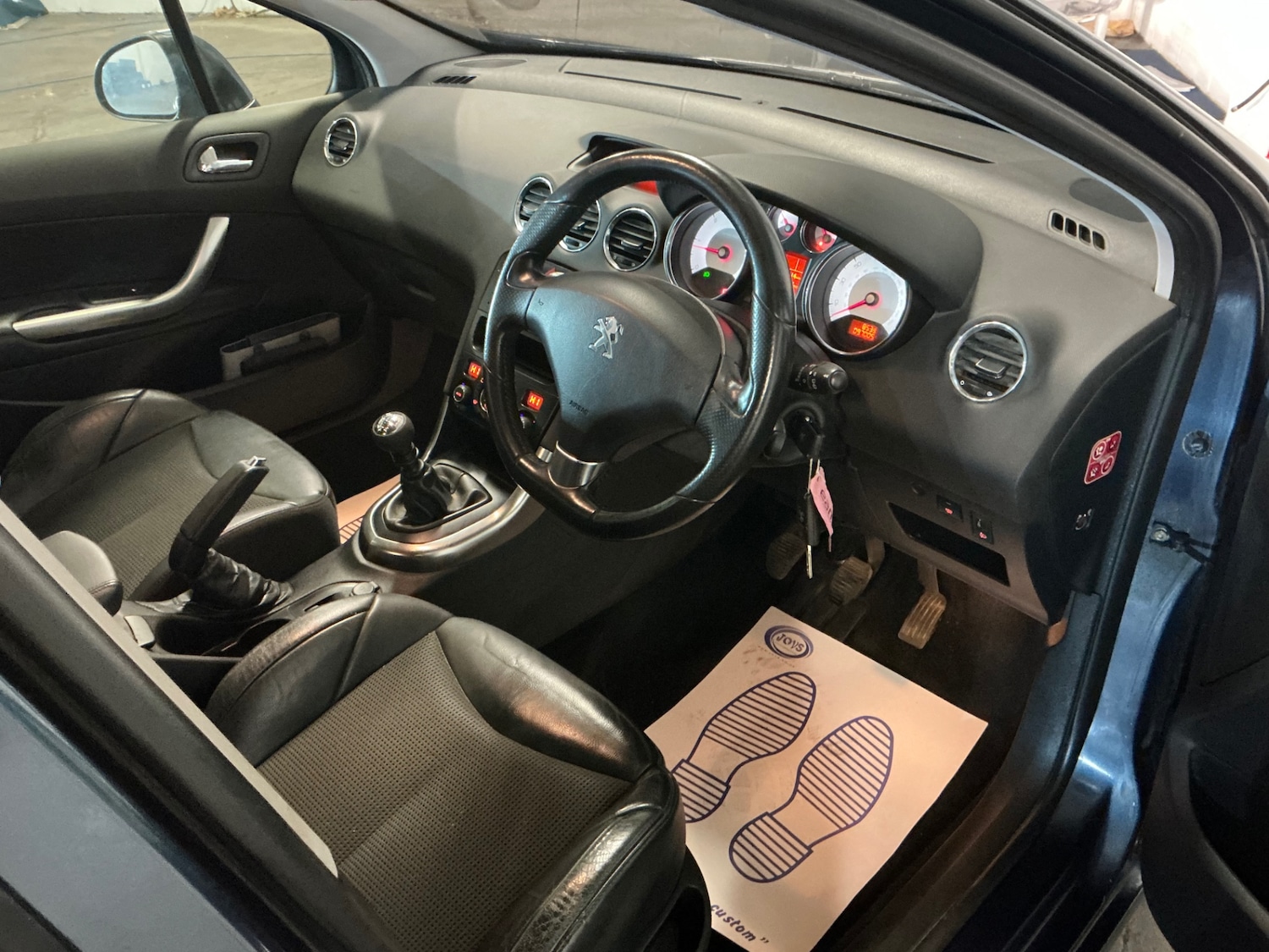 Used Peugeot 308 2013 for sale - 77014927: Photo 26