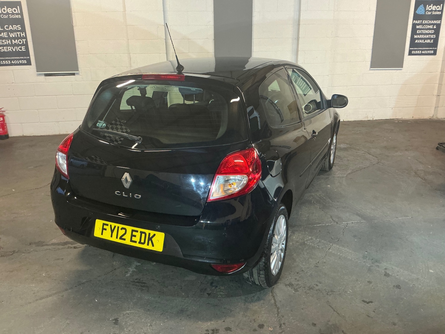 Used Renault Clio 2012 for sale - 76606134: Photo 11