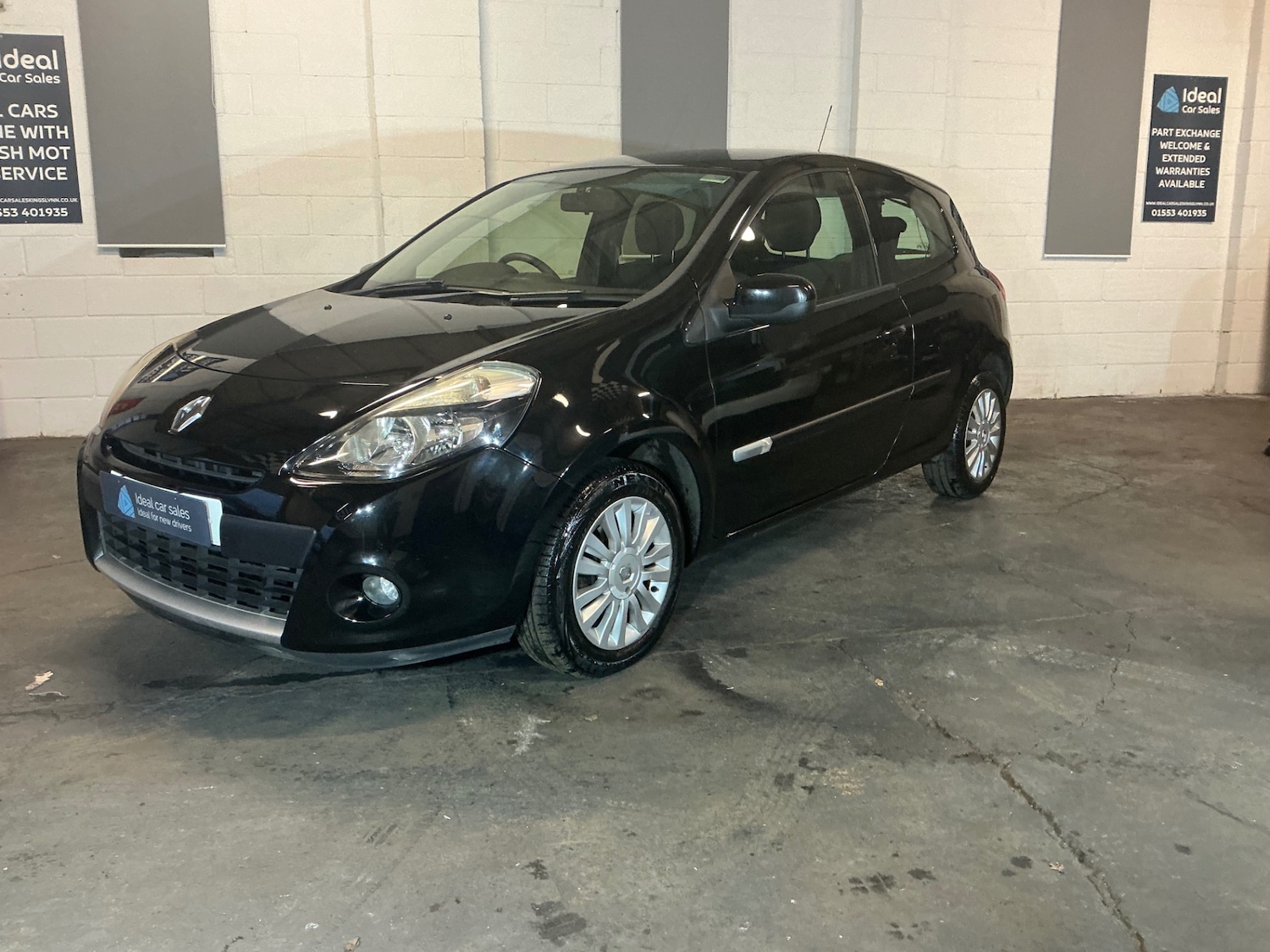 Used Renault Clio 2012 for sale - 76606134: Photo 3