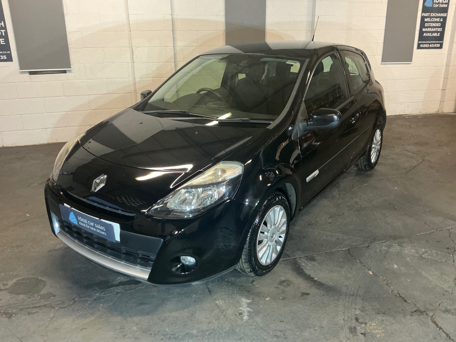 Used Renault Clio 2012 for sale - 76606134: Photo 4