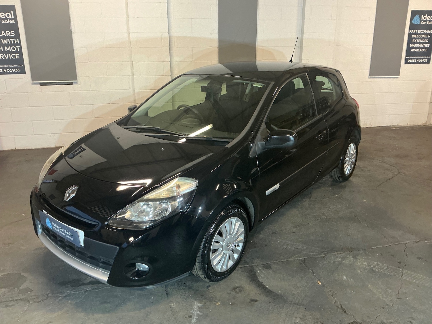 Used Renault Clio 2012 for sale - 76606134: Photo 5