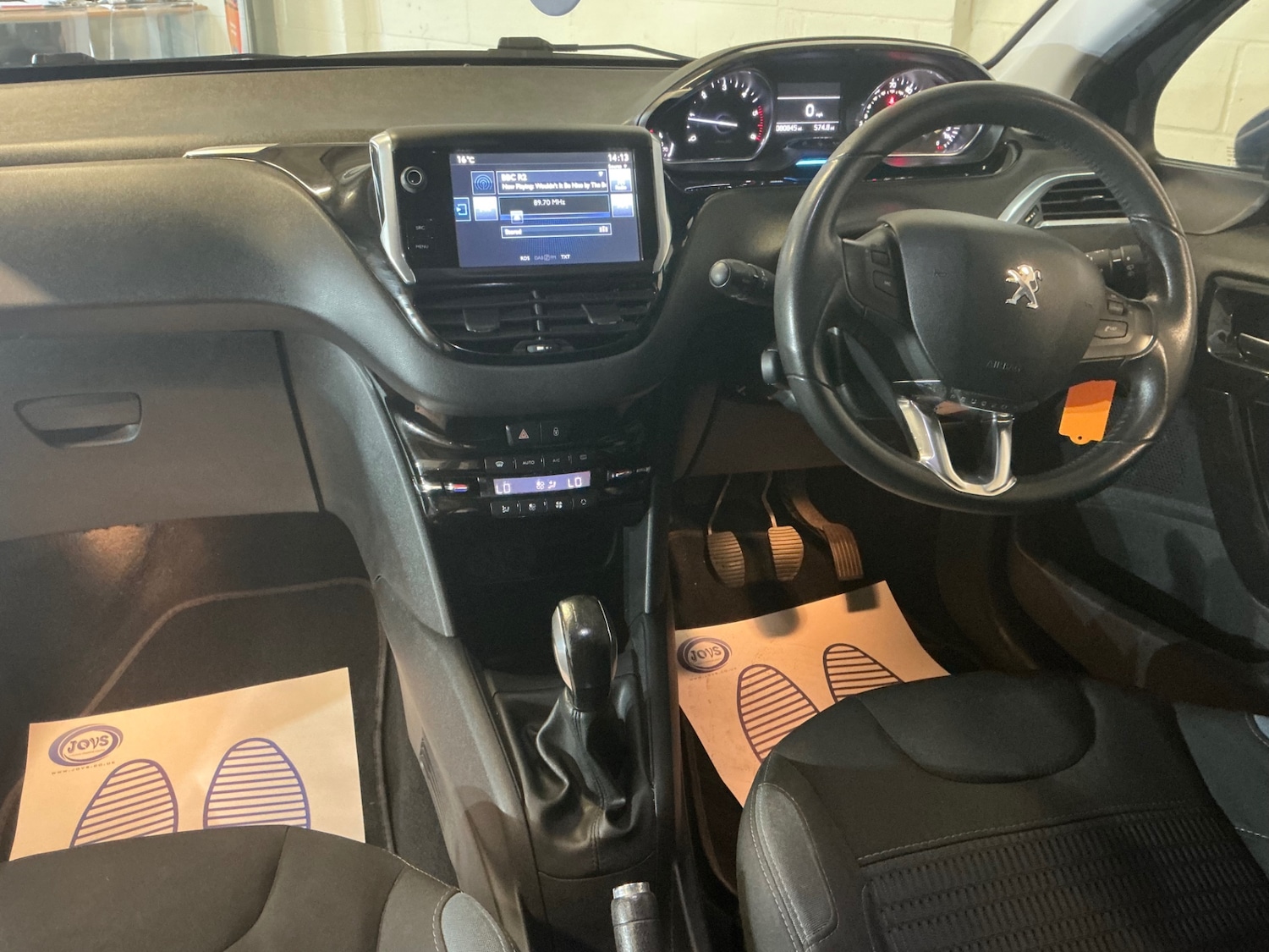 Vehicle 22