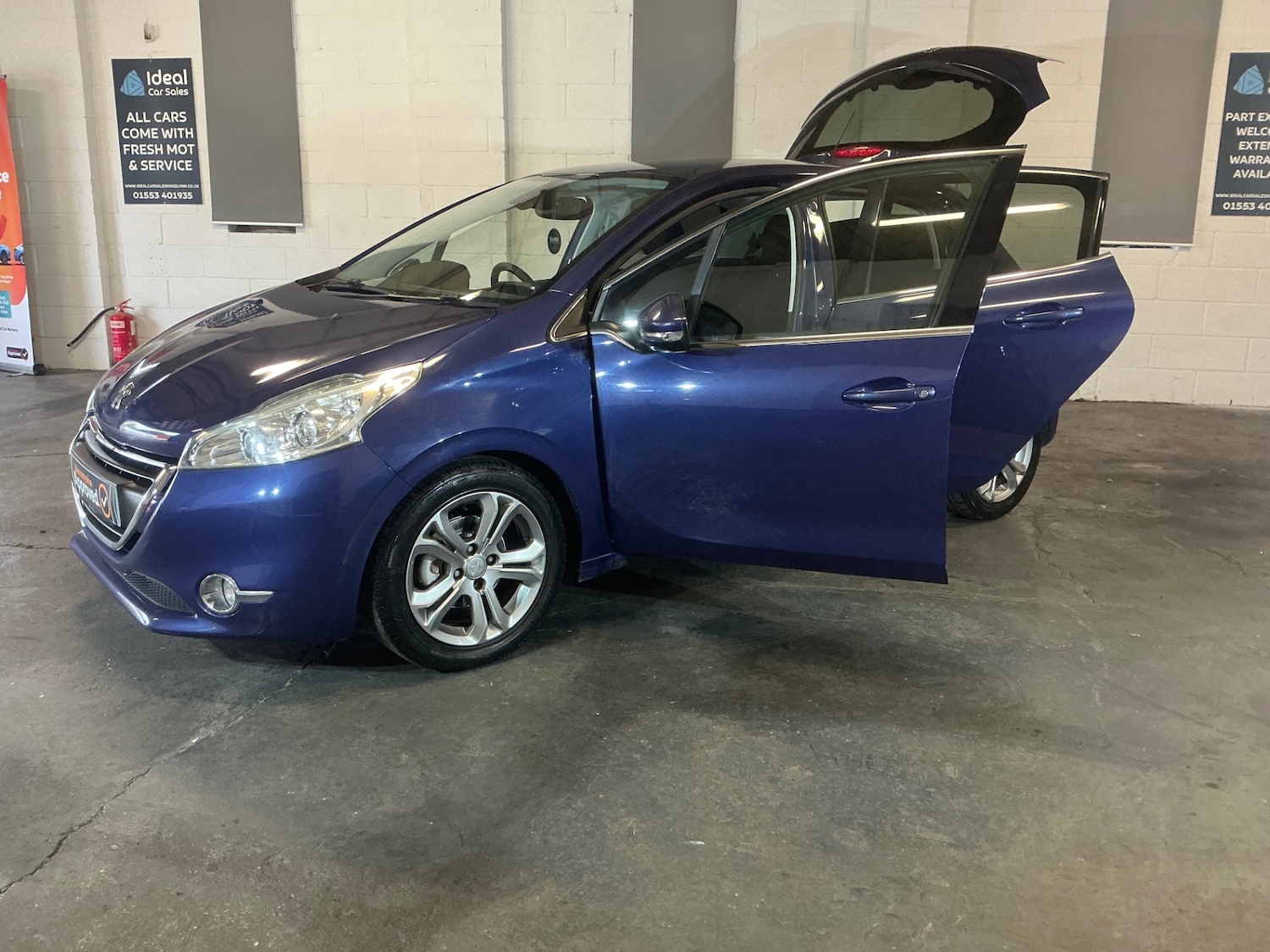Used Peugeot 208 2014 for sale - 76941903: Photo 5