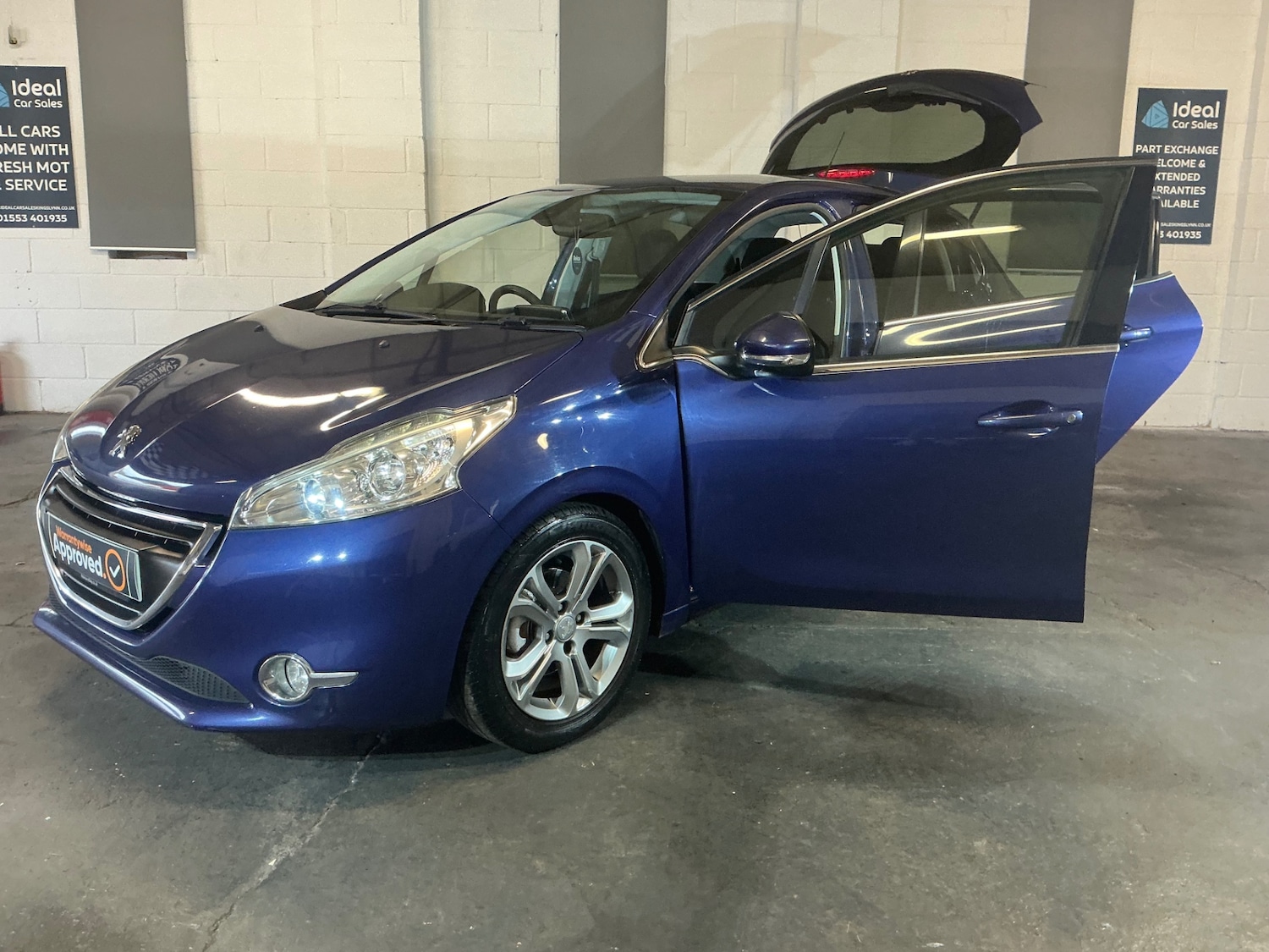 Used Peugeot 208 2014 for sale - 76941903: Photo 7