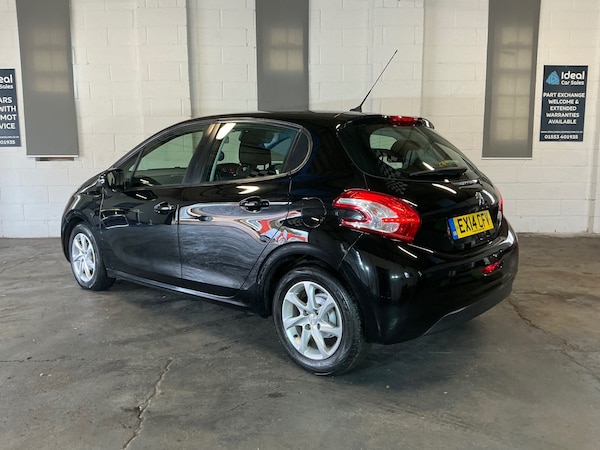 Used Peugeot 208 2014 for sale - 76174367: Photo 11