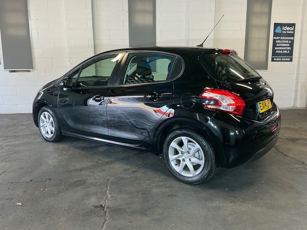 Used Peugeot 208 2014 for sale - 76174367: Photo 13