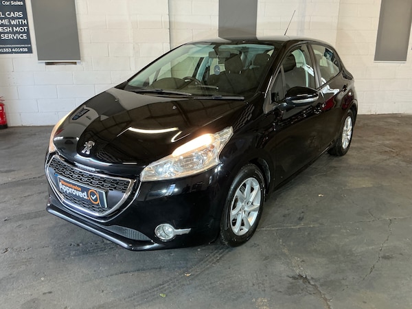 Used Peugeot 208 2014 for sale - 76174367: Photo 3