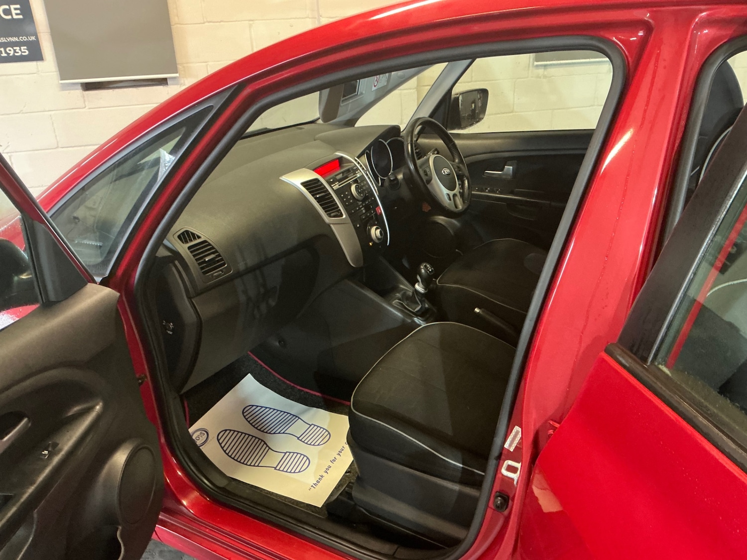 Used Kia Venga 2014 for sale - 76854646: Photo 15