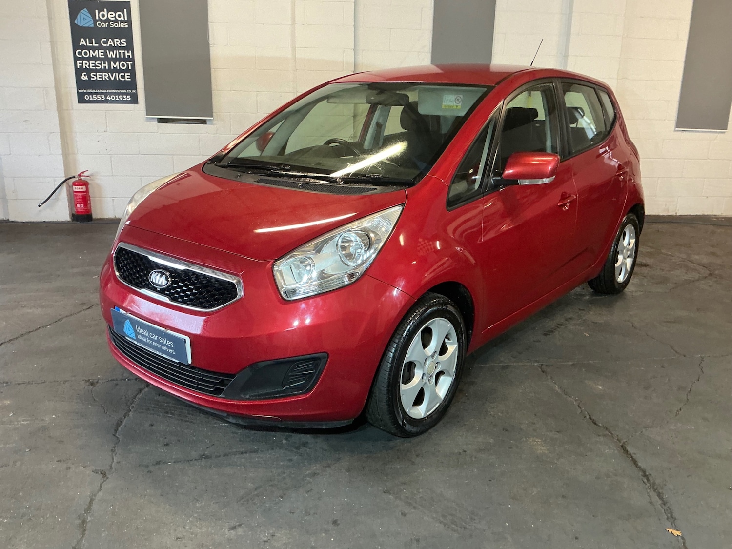 Used Kia Venga 2014 for sale - 76854646: Photo 2