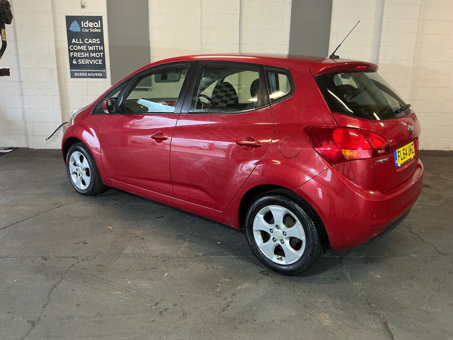 Used Kia Venga 2014 for sale - 76854646: Photo 8