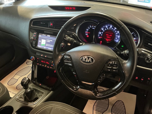 Used Kia Ceed 2015 for sale - 76174374: Photo 20