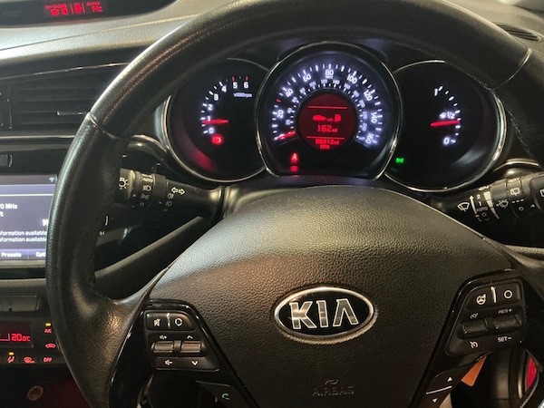 Used Kia Ceed 2015 for sale - 76174374: Photo 21