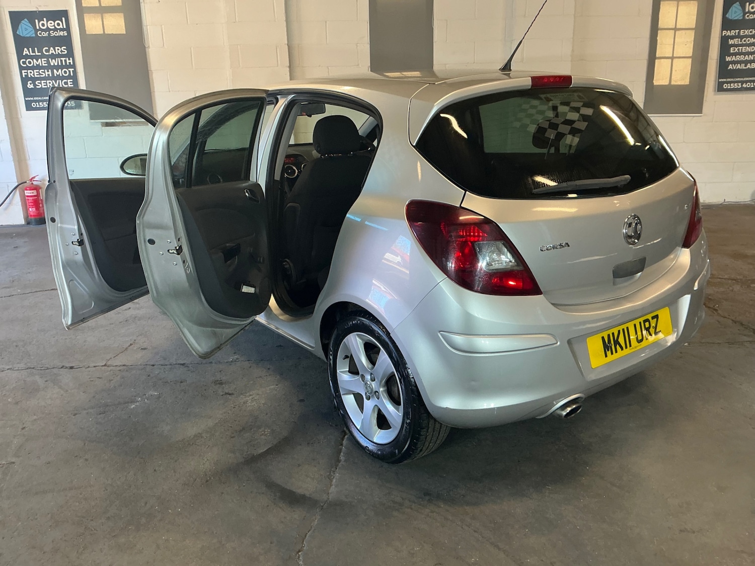 Used Vauxhall Corsa 2011 for sale - 76757933: Photo 14