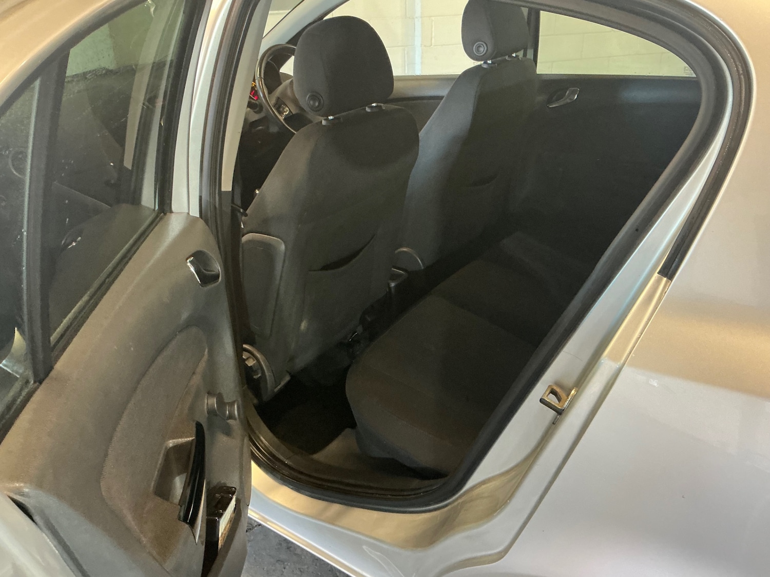 Used Vauxhall Corsa 2011 for sale - 76757933: Photo 17