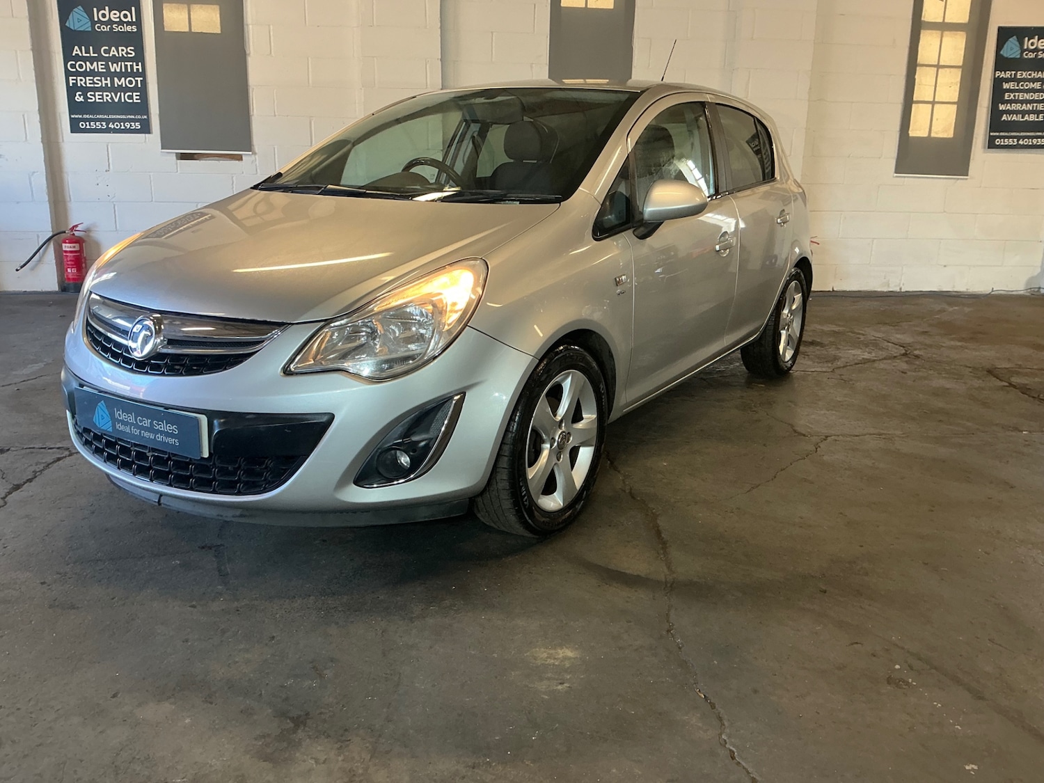 Used Vauxhall Corsa 2011 for sale - 76757933: Photo 5