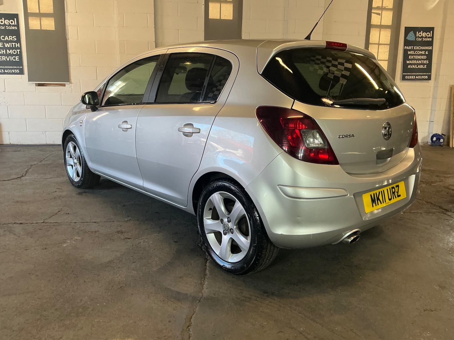 Used Vauxhall Corsa 2011 for sale - 76757933: Photo 8