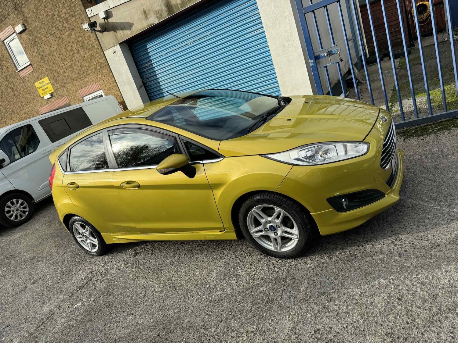 Used Ford Fiesta 2014 for sale - 76661218: Photo 1