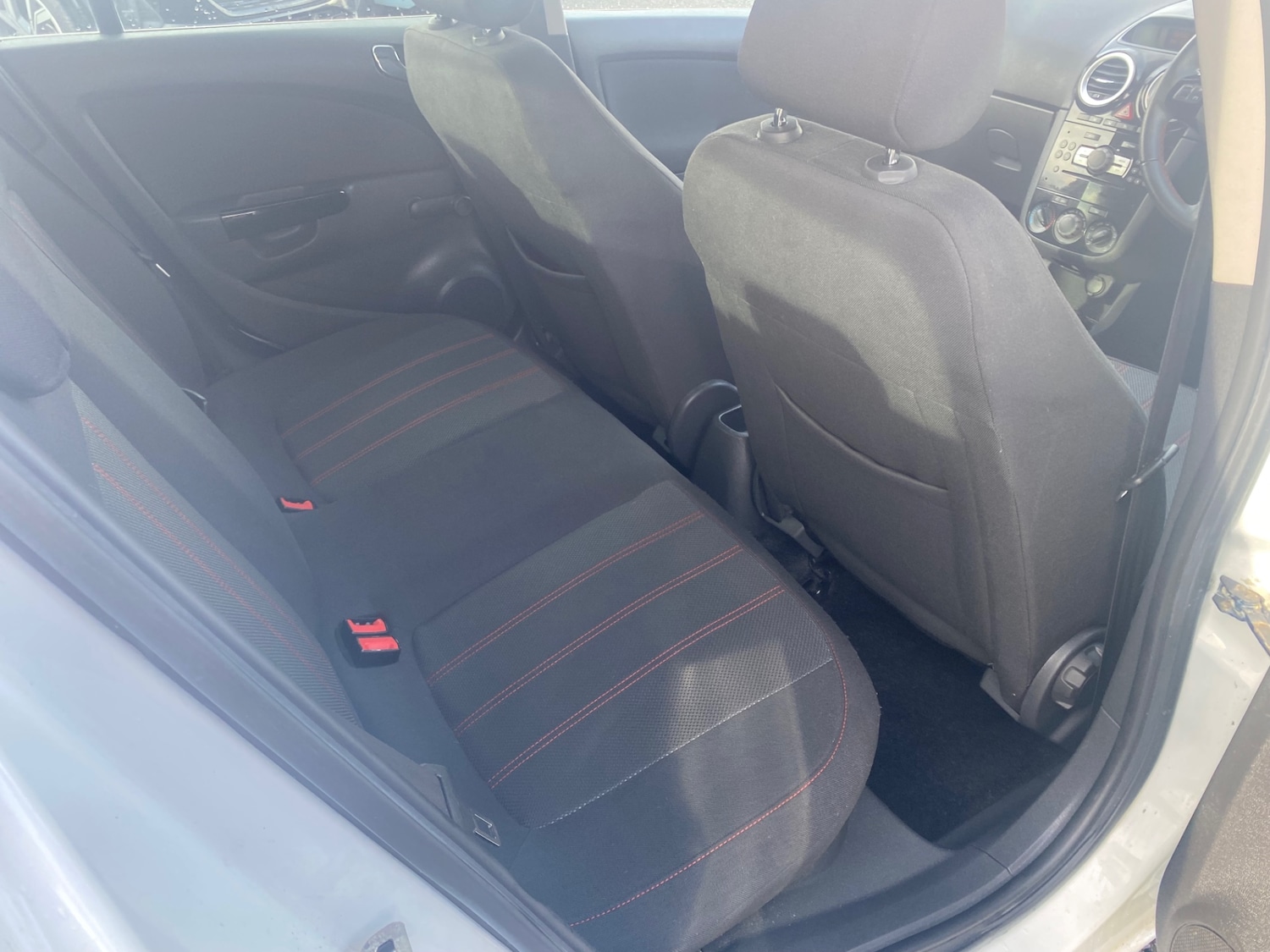 Used Vauxhall Corsa 2015 for sale - 76661264: Photo 10