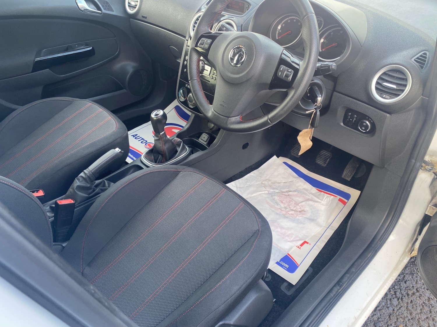 Used Vauxhall Corsa 2015 for sale - 76661264: Photo 8