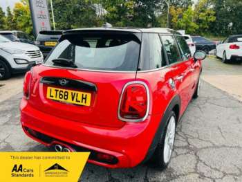 Used MINI Hatch 2018 for sale - 75402177: Photo