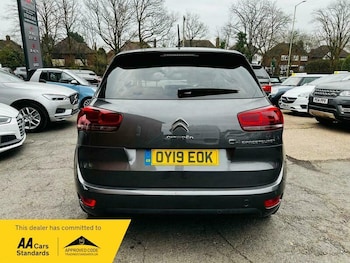 Used Citroen C4 2019 for sale - 75402121: Photo